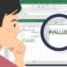 ผู้ใช้งานกำลังวิเคราะห์ปัญหา สูตร Excel ขึ้น error ที่แสดงผล #NAME? และ #VALUE! บนหน้าจอแล็ปท็อป โดยมีแว่นขยายเป็นสัญลักษณ์ของการค้นหาสาเหตุ